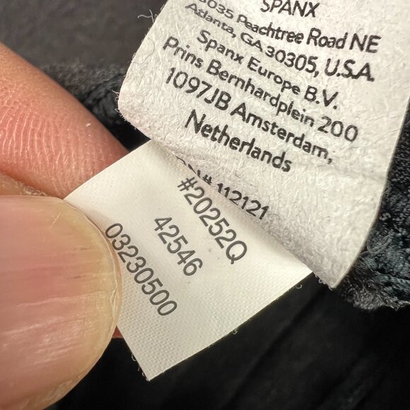 Spanx Super Smooth Pants Women's 27x26* Ponte Flare Crop Front Seam Black Tag M - Picture 9 of 16